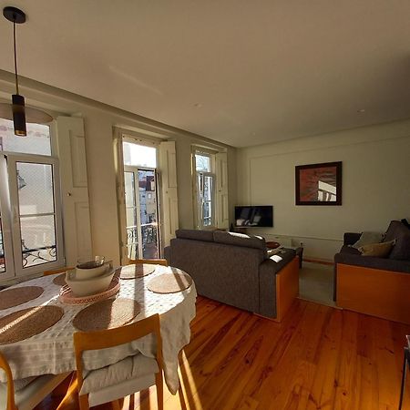 Charme Et Confort Au Coeur De Graca Lisboa Habitación foto