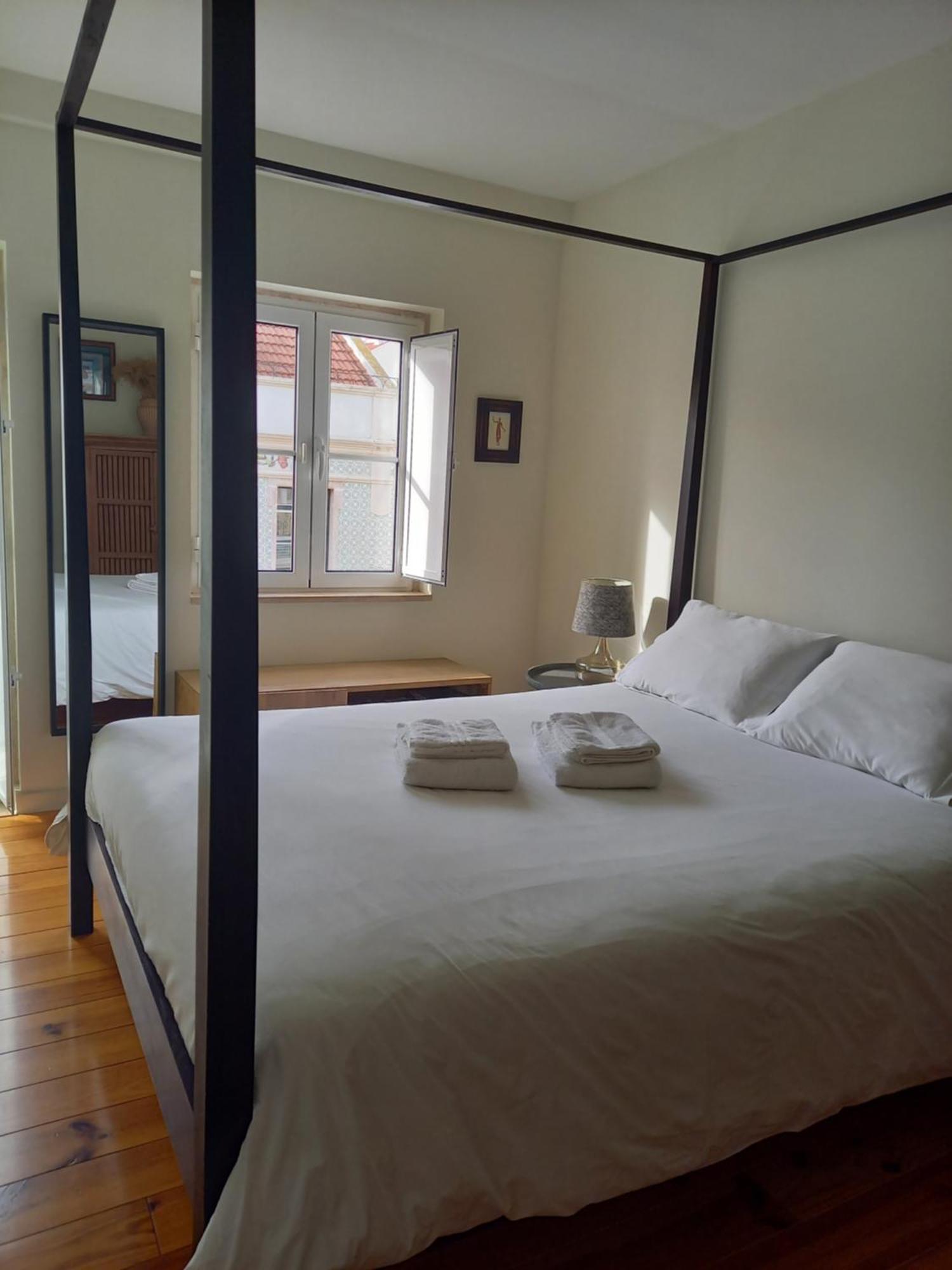Charme Et Confort Au Coeur De Graca Lisboa Habitación foto
